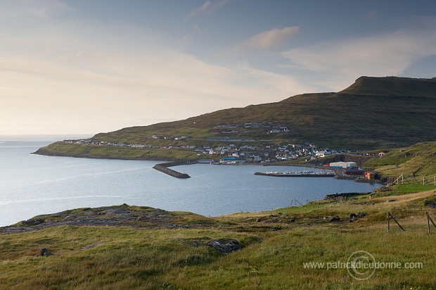 Eidi, Eysturoy, Faroe islands - Eidi, iles Feroe - FER691