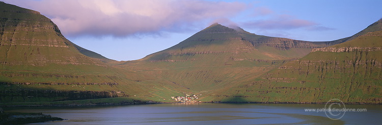 Funningur village, Eysturoy, Faroe islands - Funningur, iles Feroe - FER051