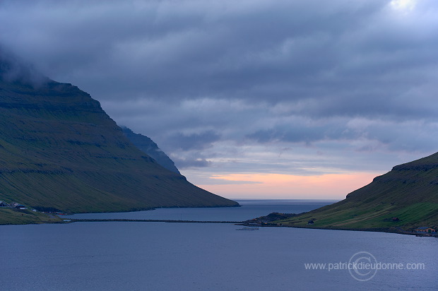 Haraldssund, Bordoy, Faroe islands - Haraldssund, iles Feroe - FER265