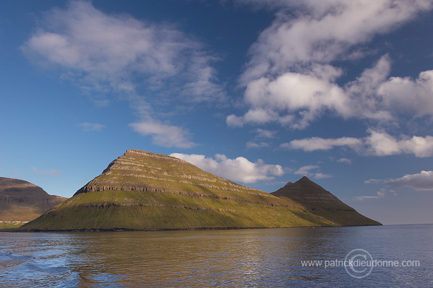 Klakkur, Bordoy island, Faroe islands - Klakkur, iles Feroe - FER748