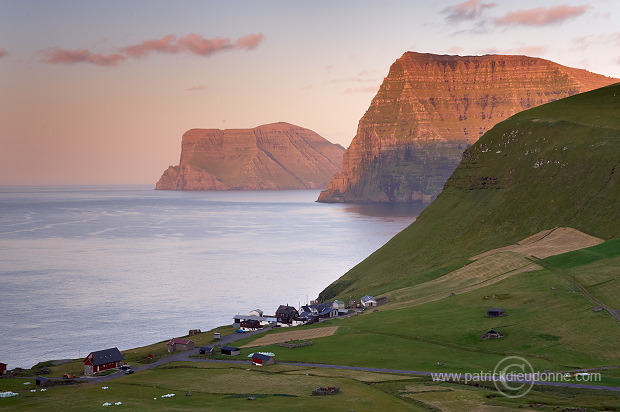 Trollanes, Kunoy and Vidoy, Faroe islands - Trollanes, iles Feroe - FER754