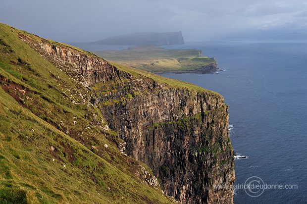 West coast of Sandoy, Faroe islands - Cote ouest de Sandoy, iles Feroe - FER356