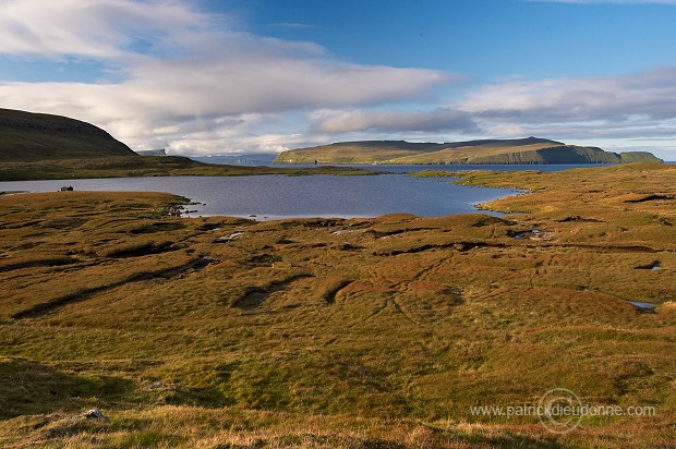 Storavatn, Sandoy, Faroe islands - Storavatn, iles Feroe - FER439