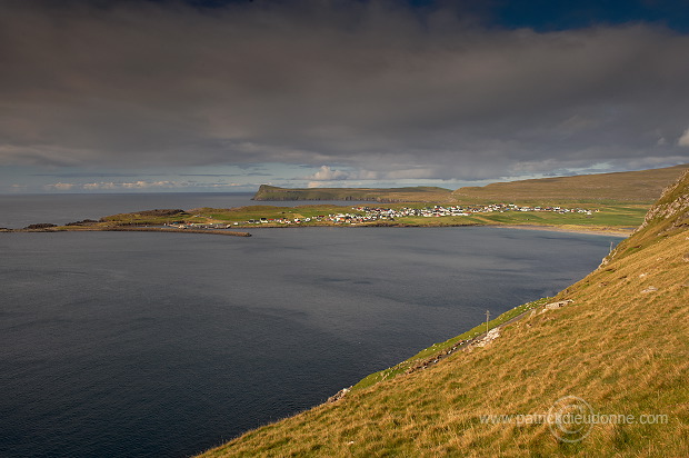 Sandur, Sandoy, Faroe islands - Village de Sandur, Iles Feroe - FER451