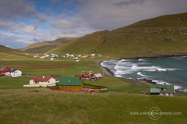 Husavik, Sandoy, Faroe islands - Husavik, Iles Feroe - FER452