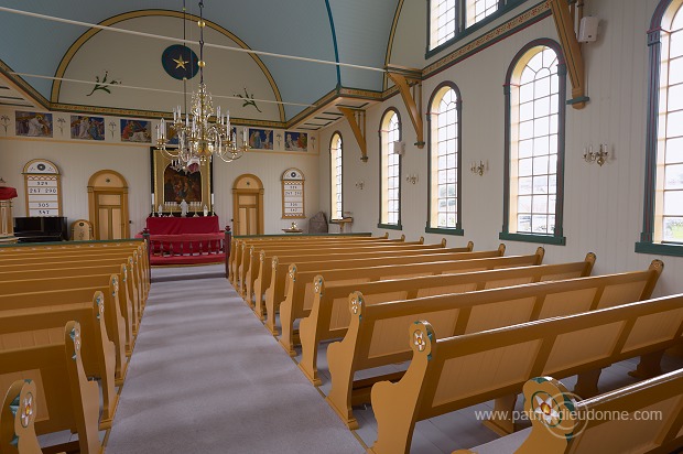Church, Sandavagur, Faroe islands - Eglise a Sandavagur, iles Feroe - FER661