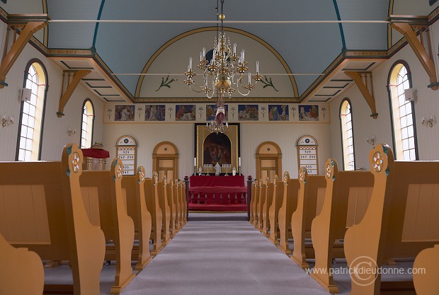 Church, Sandavagur, Faroe islands - Eglise a Sandavagur, iles Feroe - FER663