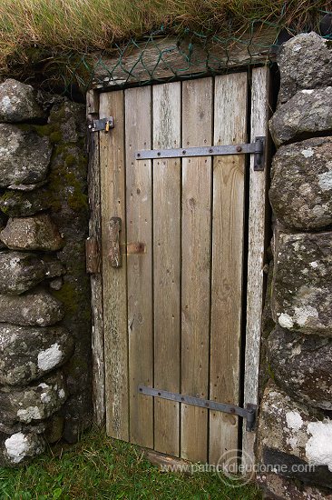 Boatshed, Vagar, Faroe islands - Abri, Vagar, iles Feroe - FER670