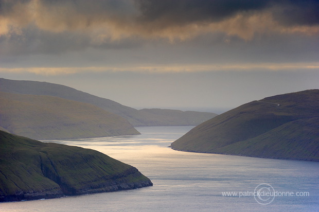 Vestmannasund, Faroe islands - Vestmannasund, iles Feroe - FER823