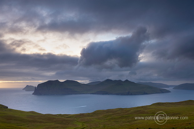 Vagar, Faroe islands - Vagar, iles Feroe - FER827