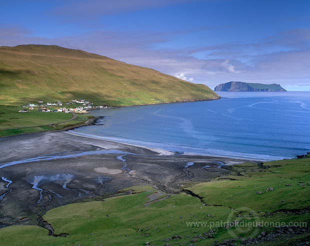 Sandvik, Suduroy, Faroe islands - Sandvik, Suduroy, iles Feroe - FER032