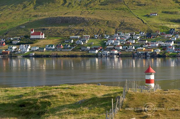 Tvoroyri, Suduroy, Faroe islands - Tvoroyri, Iles Feroe - FER482