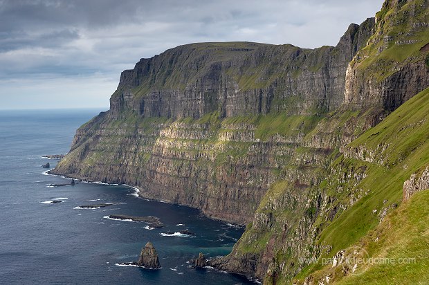 Suduroy west coast, Faroe islands - Suduroy, Iles Feroe - FER518