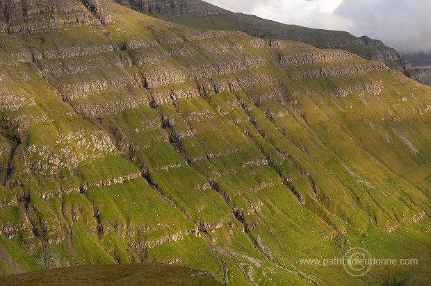 Suduroy west coast, Faroe islands - Suduroy, Iles Feroe - FER526