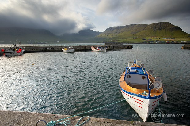 Boats, Suduroy, Faroe islands - Bateaux, Suduroy, Iles Feroe - FER535