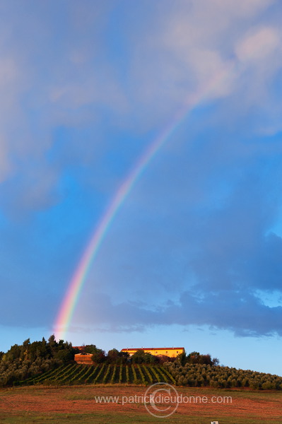 Rainbow, Tuscany - Arc-en-ciel, Toscane -  it01458