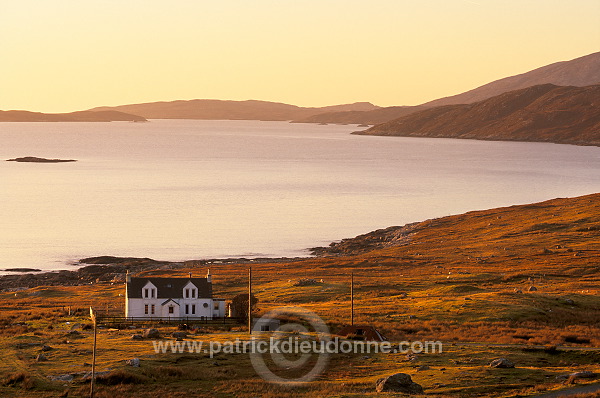 Sunset over Loch Tarbert, Harris, Scotland - Ecosse - 18623