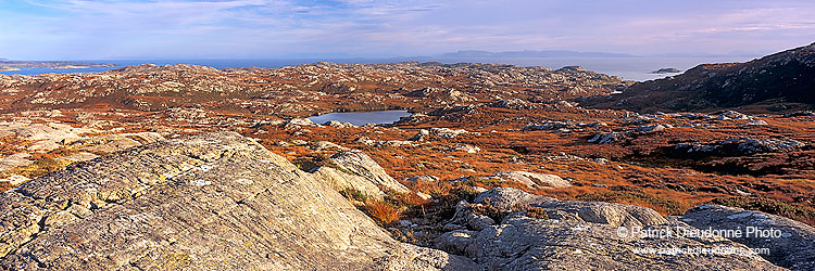 Barren landscape, South Harris, Scotland. - Paysage désolé, Harris, Ecosse 17309