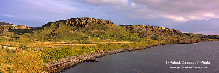 Near Duntulm, Trotternish, Skye, Scotland - Près de Duntulm, Skye, Ecosse  17328