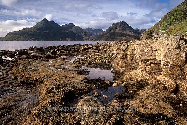 Loch Scavaig and Black Cuillins, Skye, Scotland - Ecosse - 19302