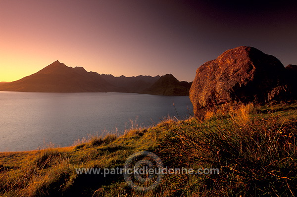 Loch Scavaig and Black Cuillins, Skye, Scotland - Ecosse - 19307