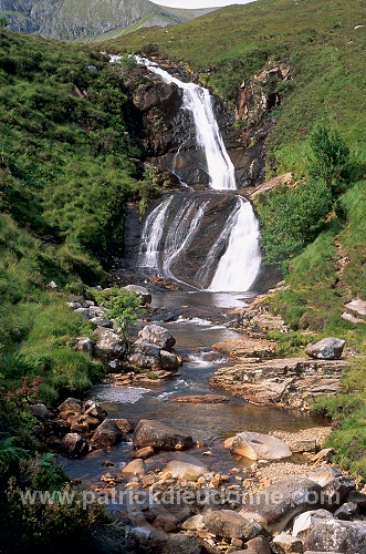Waterfall, Red Cuillins, Skye, Scotland - Torrent, Ecosse - 1935