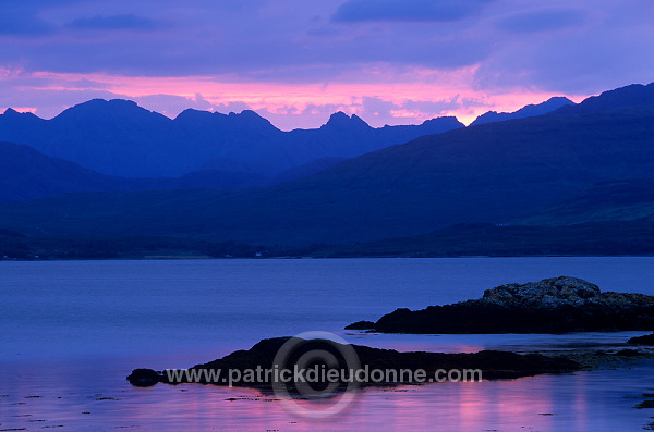 Cuillins and loch Eishort, Skye, Scotland - Skye, Ecosse - 19372