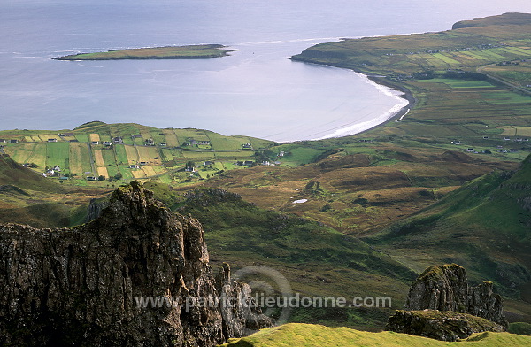 The Quiraing & Staffin bay, Skye, Scotland - Ecosse - 19390