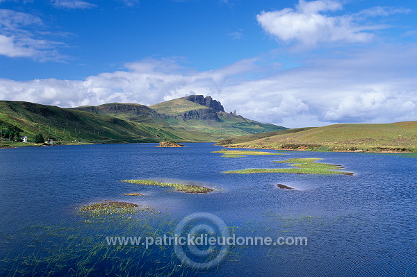 Loch Fada and the Storr, Skye, Scotland - Skye, Ecosse - 19421
