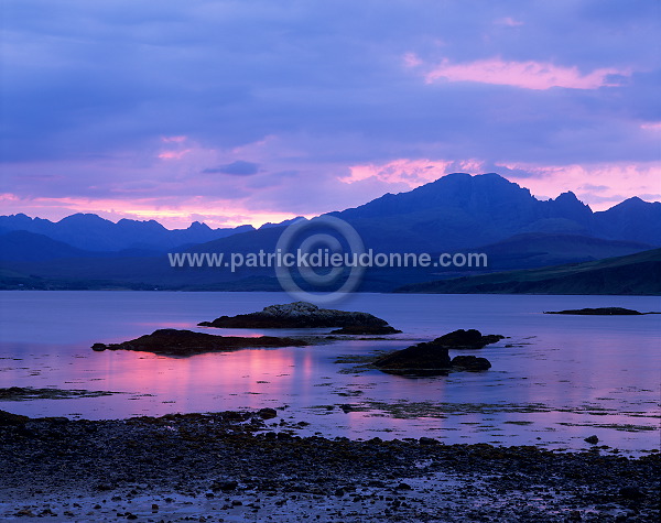 Cuillins and loch Eishort, Skye, Scotland - Cuillins et loch Eishort, Skye, Ecosse  15883