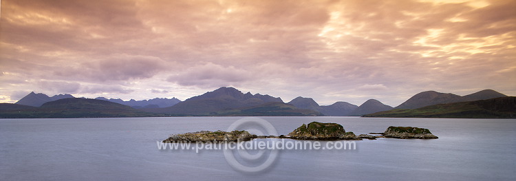 Cuillins and loch Eishort, Skye, Scotland - Cuillins et loch Eishort  15896