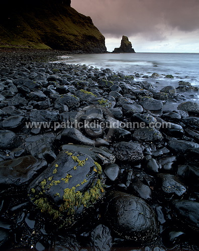 Talisker Bay, Skye, Scotland - Talisker bay, Skye, Ecosse  15926