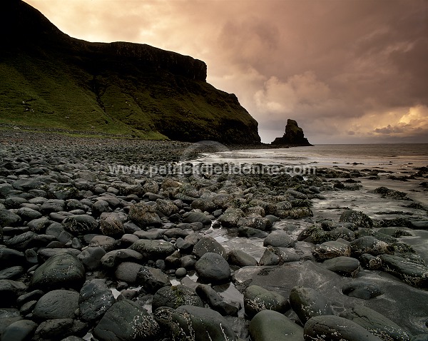 Talisker Bay, Skye, Scotland - Talisker bay, Skye, Ecosse  15928