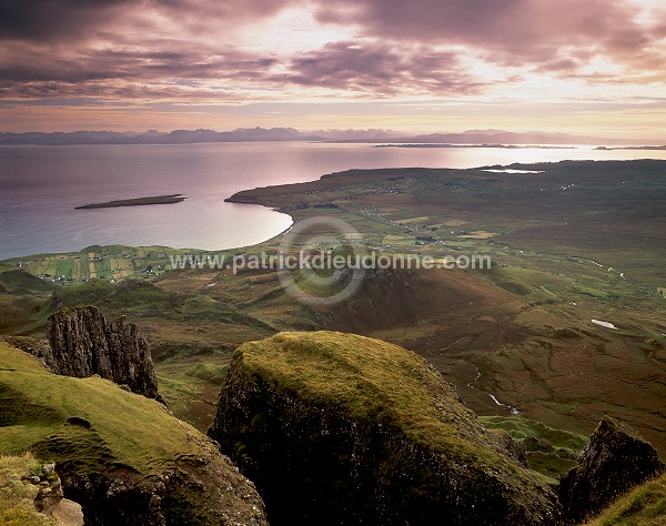 The Quiraing & Staffin bay, Skye, Scotland - Le Quiraing, Skye, Ecosse  15935