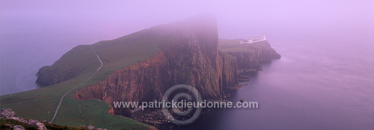 Neist point lighthouse, Skye, Scotland - Neist point, Skye, Ecosse  15962