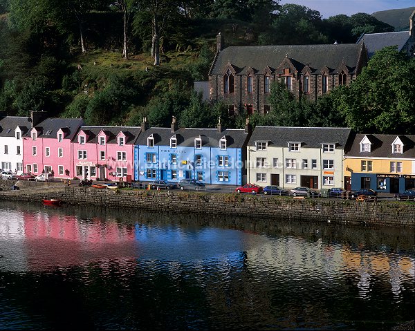 Portree harbour, Skye, Scotland - Port de Portree, Skye, Ecosse  15963