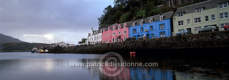 Portree harbour, Skye, Scotland - Port de Portree, Skye, Ecosse  15966