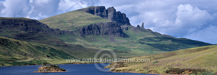 Loch fada and the Storr, Skye, Scotland - Loch Fada et Storr, Skye, Ecosse  15984