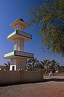 Small Mosque near Barka, N of Muscat - Mosquée près de Barka, Oman (OM10261)