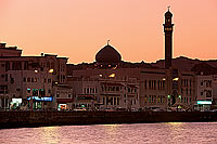 Muscat, Mutrah seafront at dusk - Front de mer, Mutrah, Oman (OM10485)