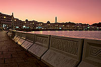 Muscat. Mutrah seafront at dusk - Front de mer de Mutrah (OM10483) Muscat. Mutrah seafront at dusk - Front de mer de Mutrah (OM10483)