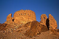 Rustaq (Batinah). Ruined watchtower - Tour en ruines, OMAN (OM10147)
