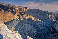 Oman's Grand canyon - Le Grand Canyon d'Oman, OMAN (OM10404)