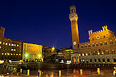 Tuscany, Siena, Piazza del Campo -  Toscane, Sienne, le Campo  12552