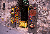 Umbria, Assisi, artist's shop - Ombrie, Assise, boutique 12091 Umbria, Assisi, artist's shop - Ombrie, Assise, boutique 12091