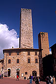 Tuscany, San Gimignano, Torri Salvucci - Toscane, San Gimignano    12397
