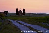 Tuscan chapel, Tuscany - Chapelle, Toscane - it01291