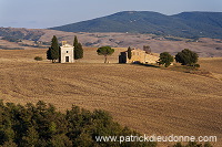 Tuscan chapel, Tuscany - Chapelle, Toscane - it01763