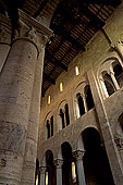 Tuscany, San Antimo, roman abbey  - Toscane, San Antimo  12677