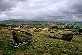 Norber erratics, Yorkshire NP, England - Erosion karstique   12898